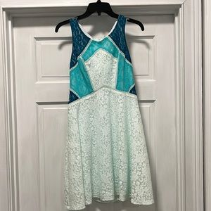 Juniors Love Fire Lace Shift Dress Medium
